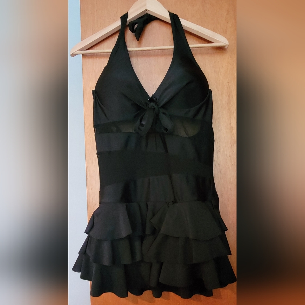Women's bathing suit